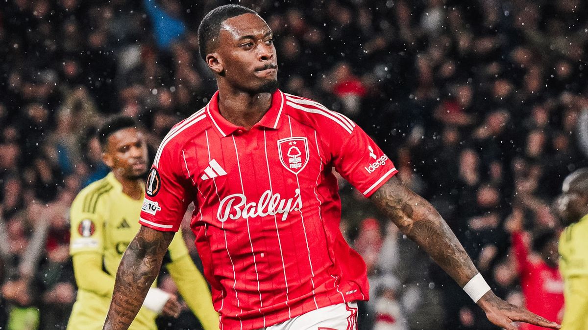 Nottingham Forest Struggle to Eliminate Fenerbahce in the Europa League Playoffs