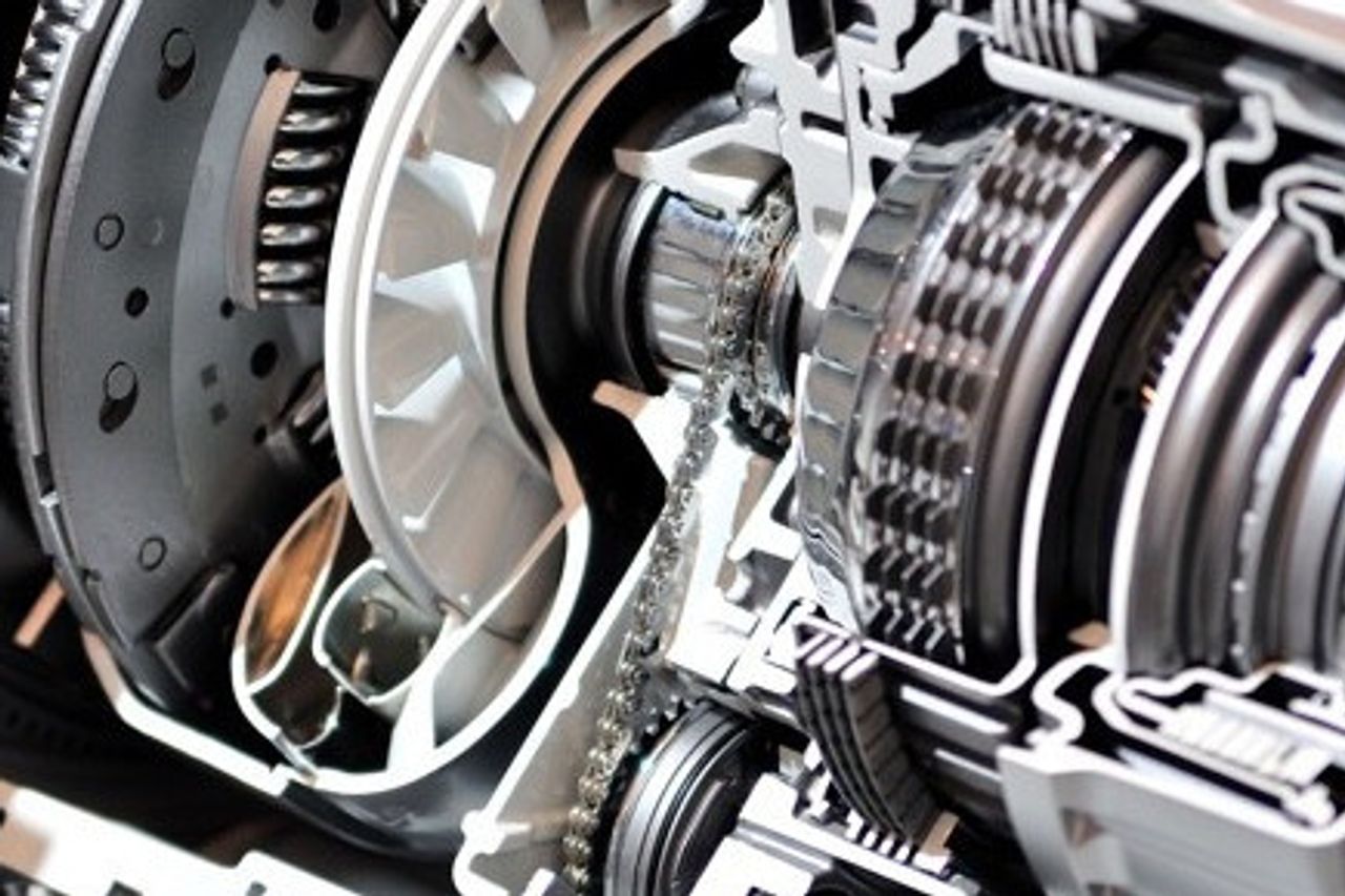 Les symptômes d'endommagement de la transmission automobile : Vous devez savoir avant de vous le regretter plus tard