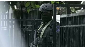 Jakarta Metro Police Raid Suspected Terrorists In East Jakarta, Network Of Suicide Bombers In Makassar?