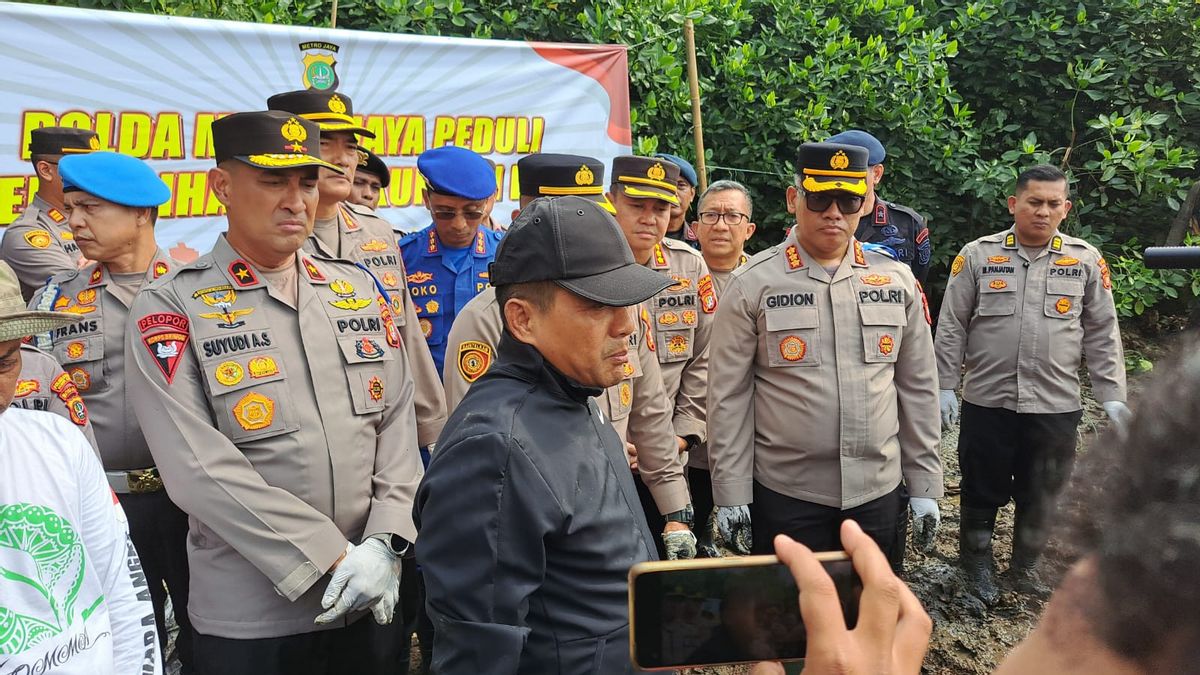 Kapolda Metro Soal Kasus Dugaan Kebocoran Dokumen KPK: Nanti Ya, Saya Bukan Penyidik