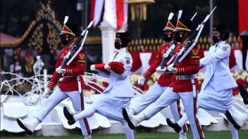 Red And White Flag Duplikat From Jakarta Arrives In Mimika, Ceremony Will Be Used August 17