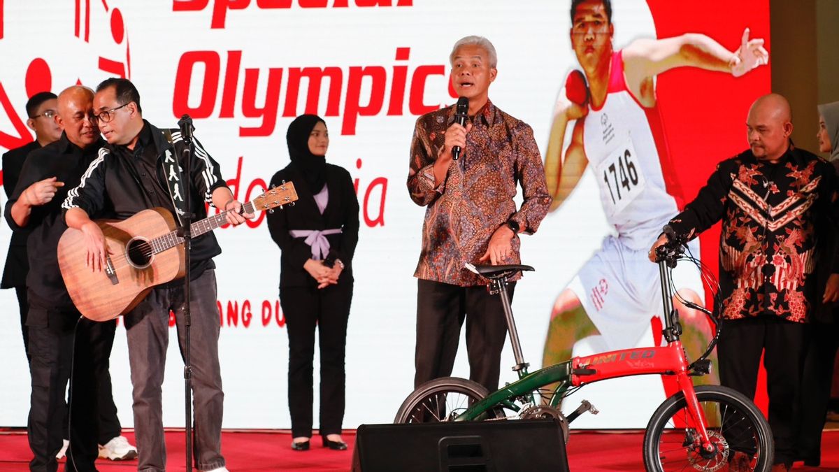 مزاد غانجار برانوو للدراجات ، باع 1.1 مليار روبية إندونيسية لدعم رياضيي SOIna يتنافسون في ألمانيا