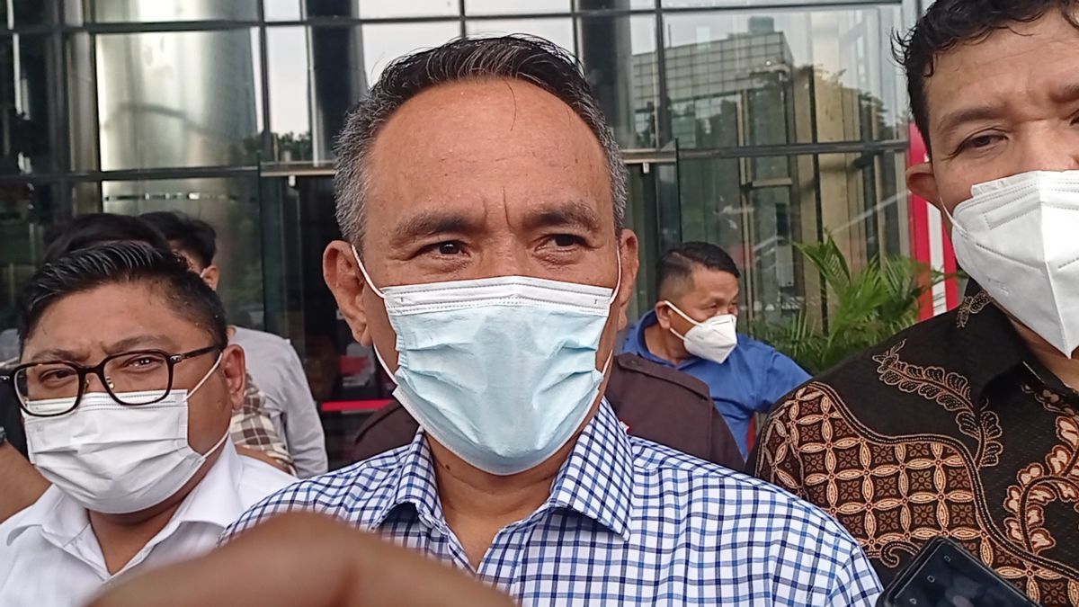 比作Ban Serep副总统Andi Arief:Cawapres Pepesan Kosong的辩论