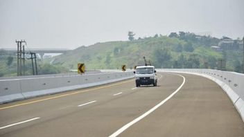 Baru Diresmikan, Ini Sejarah Tol Bocimi yang Longsor karena Air