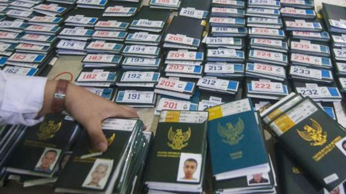 Desain dan Warna Paspor RI yang Baru akan Dirilis pada 17 Agustus 2024