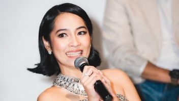 映画「シャッター」を通して、ニケン・アンジャニは誰にとっても安全な空間の重要性を声に出したいと考えています