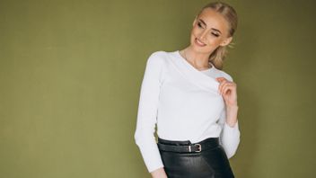 女性用ウエストベルトの5つの推奨事項、より滑らかな外観のためのシンプルなアクセサリー