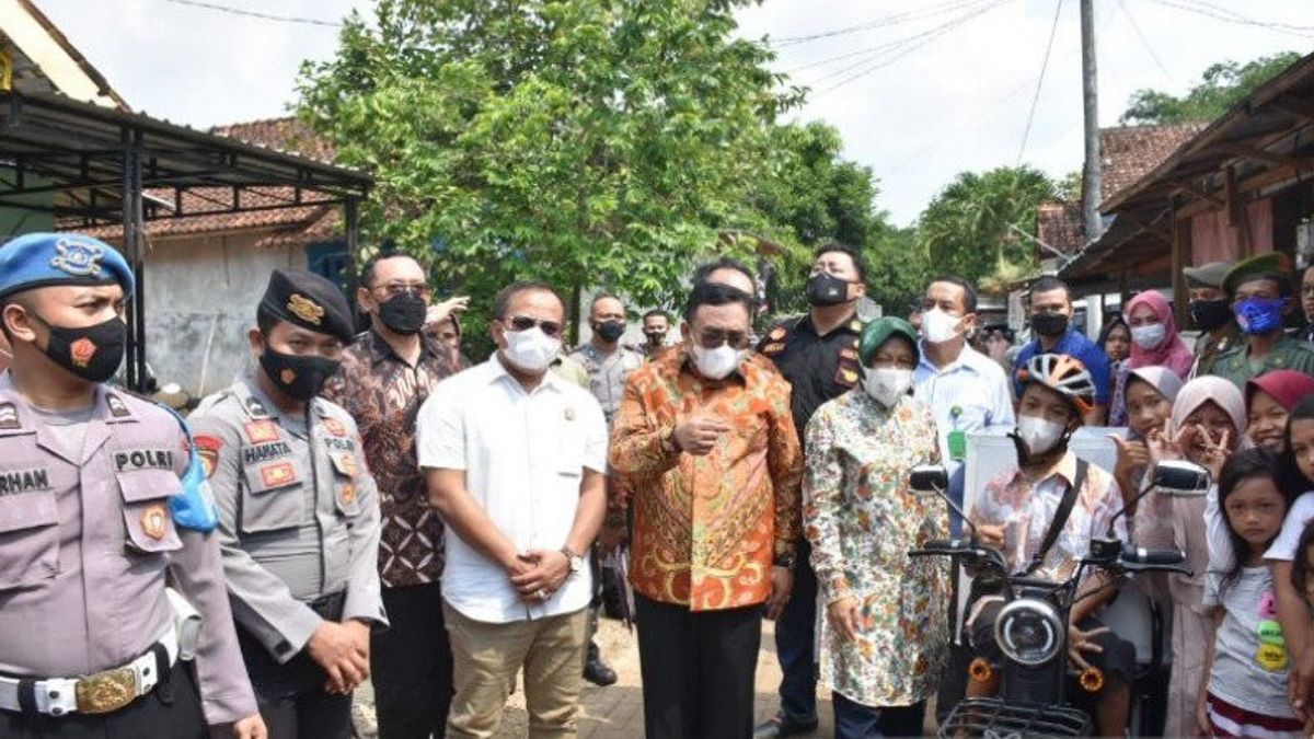 Kabar Baik dari Kemensos, Risma Janjikan Pembuatan 490 Alat Bantu Mobilitas Disabilitas Senilai Rp15 Miliar