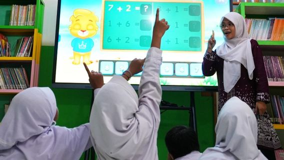 Le nouveau curriculum 2027: le gouvernement exige l'anglais à partir de la classe 3 de l'école primaire