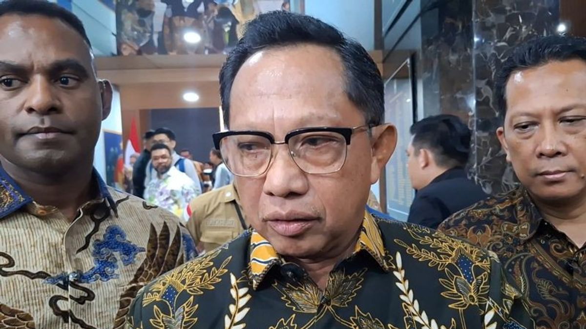 Affirming That The 45 Constitution Does Not Prohibit Regional Heads From Being Elected By The DPRD, Minister Of Home Affairs Tito: Democratic Origin