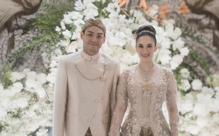 Chelsea Islan Resmi Menikah dengan Rob Clinton