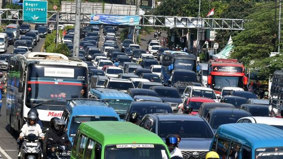 Le Pengprov Jabar a qualifié de grave congestion dans le sommet de Bogor en raison de capacité supérieure