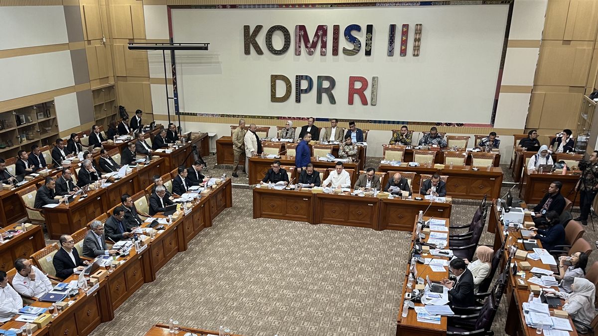 Komisi III DPR Bakal Bentuk Panja Reformasi Polri, Kejaksaan dan Pengadilan
