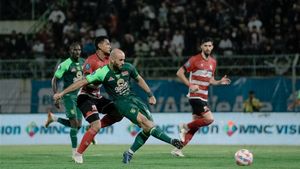 Liga 1 2024/2025: Brace Rashid vient de combattre Madura United