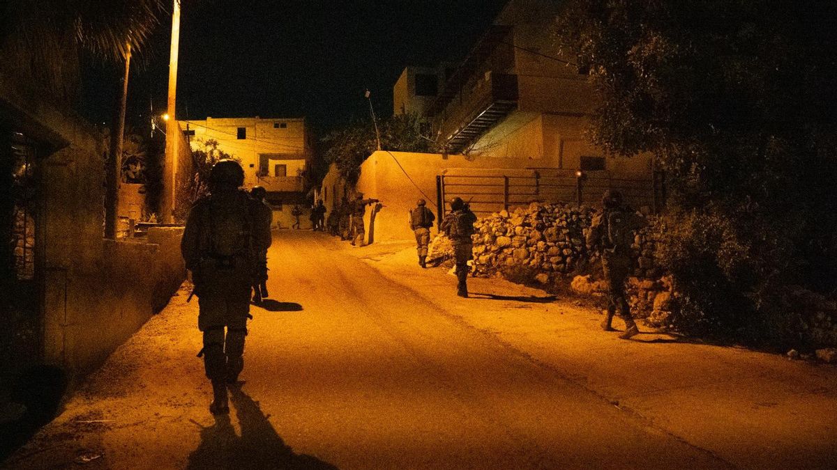 L’armée israélienne étend ses opérations militaires dans la Rive occidentale