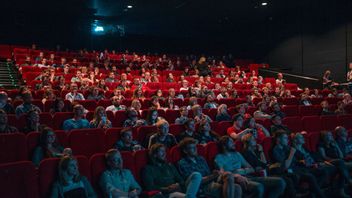 映画を見ることは30分ごとに出なければならない、CGV:正しくない