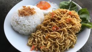 Masih Sering Makan Mi Campur Nasi? Ahli Gizi Peringatkan Risiko Kesehatannya