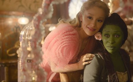 Ariana Grande dan Cynthia Erivo Berpetualang di Oz Lewat Trailer Perdana Wicked