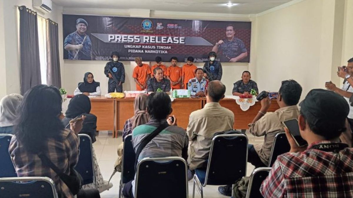 West Sumatra BNNP Reveals Circulation Of 1.9 Kg Of Methamphetamine Controlled From Prisons