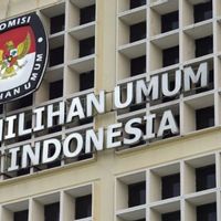 Pendaftaran Calon Kepala Daerah Dibuka, Gibran dan Bobby Kompak Daftar Siang Ini