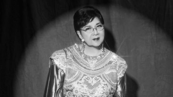 Titiek Puspa Tutup 年龄:The Divine's Life Scene After