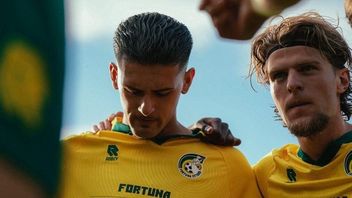 Justin Hubner passe ses débuts pour Fortuna Sittard lorsqu’il a perdu contre Bayer leverkusen 1-2