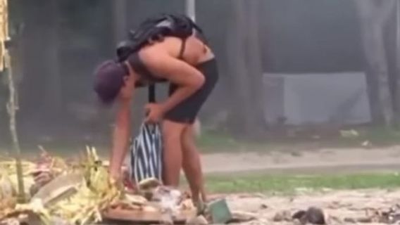 Viral Caucasians In Bali Scavenge Leftover Food Offerings