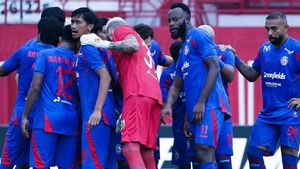 de Liga 1 2024/2025: Trois matchs ont eu lieu, Persik Kediri ouvert contre Arema FC