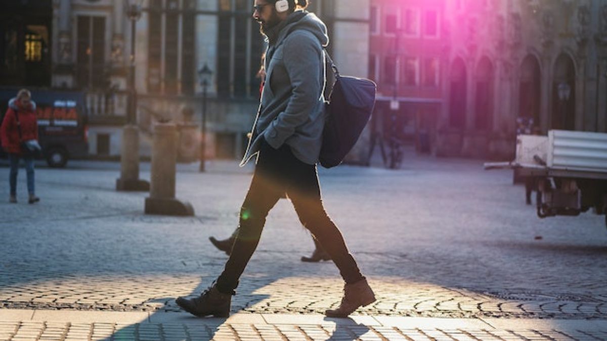 دراسة تقول إن المشي السريع يمكن أن يحسن صحة الدماغ
