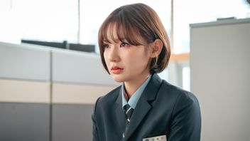 Lee Eun Saem dan Kim Ye Rim Kerja Sama untuk <i>BITCH X RICH 2</i>