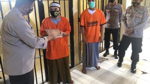 Subhanallah, Wakapolres Lombok Utara Berikan 26 Al-Qur'an, Minta Tahanan Dekatkan Diri pada Allah SWT 