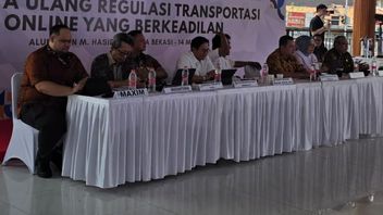 BAM DPR Gelar FGD Bahas Potongan 10 Persen untuk Aplikator, Grab dan Gojek Tak Hadir