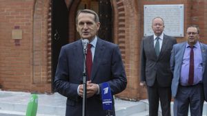 Kepala Intel Amerika Serikat dan Rusia Sepakat Saling Kontak Kapan Saja