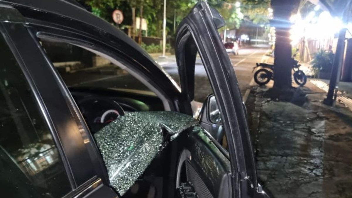 Journalist's Car In Bandung Broken Into, Police Examine Witnesses