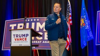 Trump Considers Former Intelligence Chief Richard Grenell To Handle Russia-Ukraine Conflict