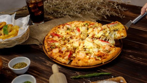 7 Makanan yang Jadi Racun Jika Dihangatkan Ulang