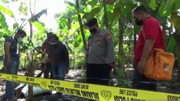 Ngawi Residents Find Objects Suspected Of Plane Debris, The Location Is Lined By The Police