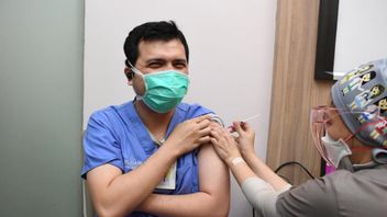 Bank Mandiri Fournit Le Vaccin CONTRE LA COVID-19 à 15 000 Personnes Pour Aider à Atteindre L’immunité Communautaire