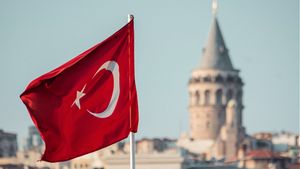 Mass Demonstration At The Instabul Police Headquarters, Protests The Arrest Of Political Competitors Erdogan On Terrorism Allegations