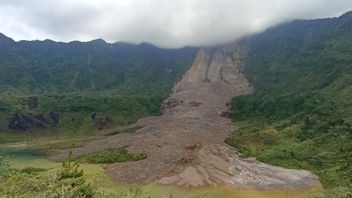 الانهيارات الأرضية على جبل غالونغونغ لا تزال تحدث