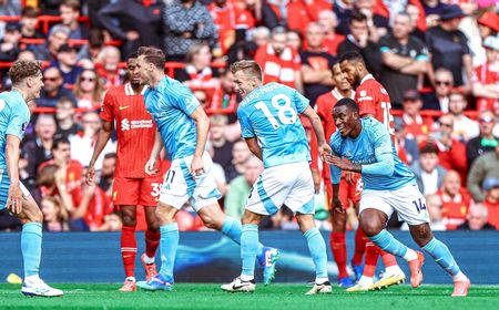 Liverpool Tumbang Saat Ladeni Nottingham Forest di Anfield