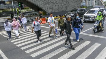 日曜日、インドネシアの大都市のほとんどは晴れて曇っています