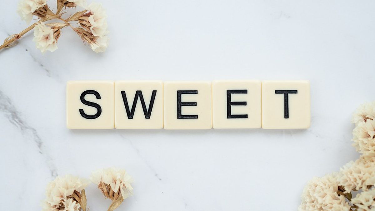 甜叶菊糖是一种低热量的人造甜味剂，以下是好处和负面影响 