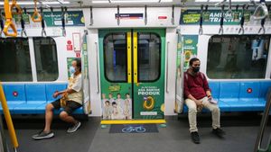 MRT Jakarta Bolehkan Buka Puasa di Kereta, Tapi Hanya Air Mineral dan Kurma