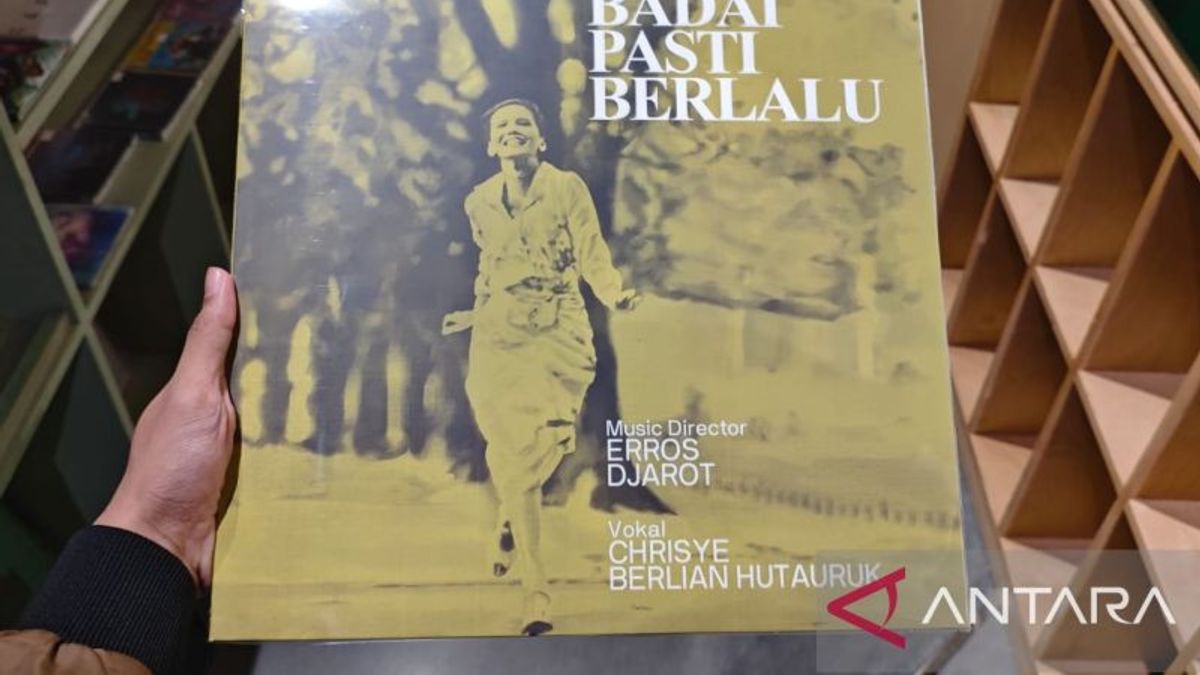 Badai Pasti Berlalu Album Re-released on vinyl discs