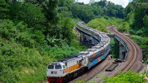 Diminati Masyarakat, Penjualan Tiket Kereta Api Tembus 3,19 Juta Tiket