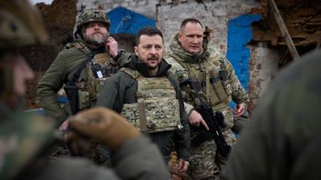 Ukrainian President Zelensky Calls Russia's Election An Illegal 'Tiruan'