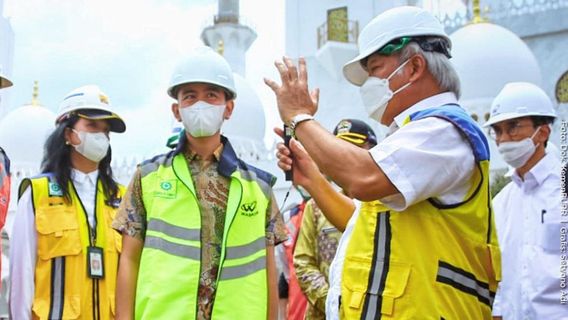 Di Hadapan Gibran Rakabuming, Menteri PUPR Beri Sejumlah Catatan Terkait Pembangunan Masjid Raya Sheikh Zayed Solo