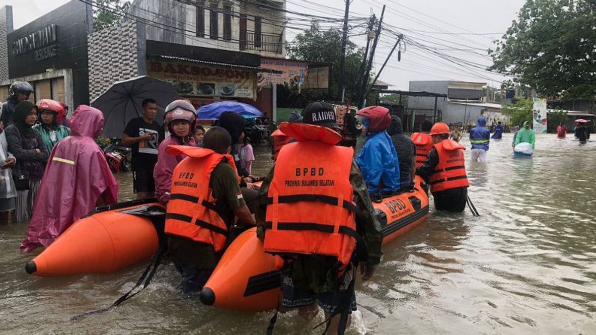  Pembelajaran Sekolah di Sejumlah Daerah Sulsel Tetap Berjalan Meski Dilanda Banjir