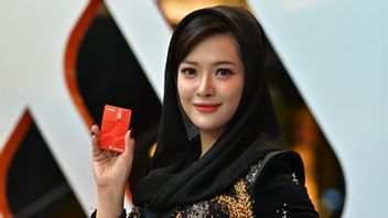 Dara Sarasvati 评估雅加达银行Visa借记卡，以促进全球交易并推动中小企业